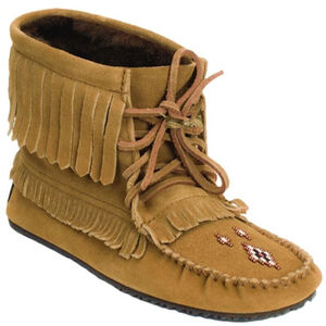 Manitobah Mukluks Women's Harvester Lined - Oak Color Size 8